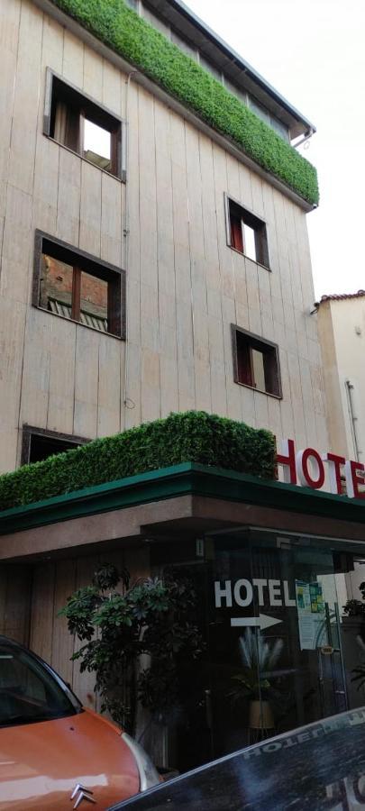 Hotel Artist Tirana Esterno foto